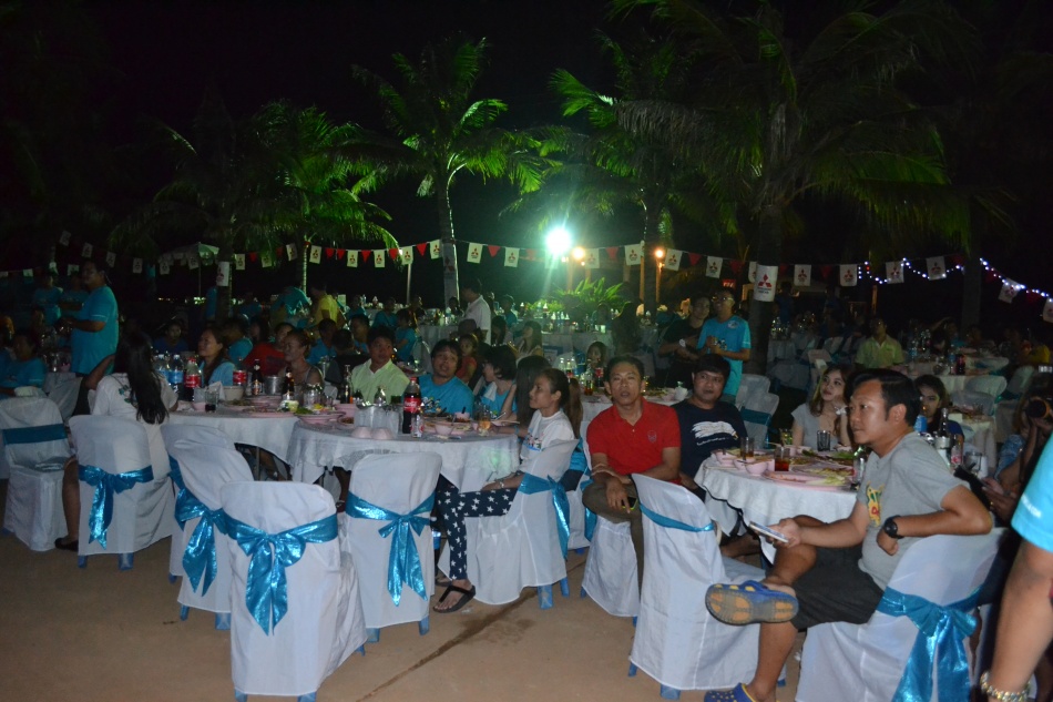 ชื่อ:  DSC_3544.jpg
ครั้ง: 549
ขนาด:  203.6 กิโลไบต์