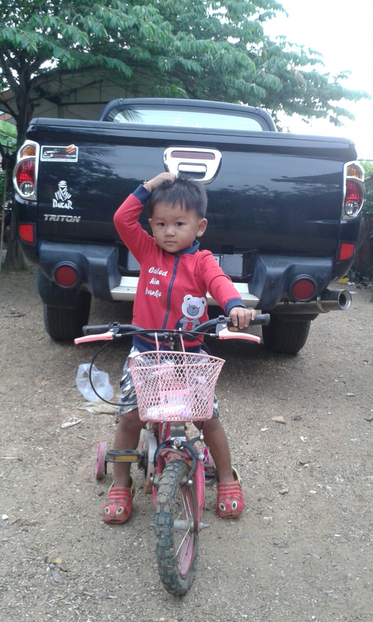 ชื่อ:  20131110_071719.jpg
ครั้ง: 338
ขนาด:  375.7 กิโลไบต์