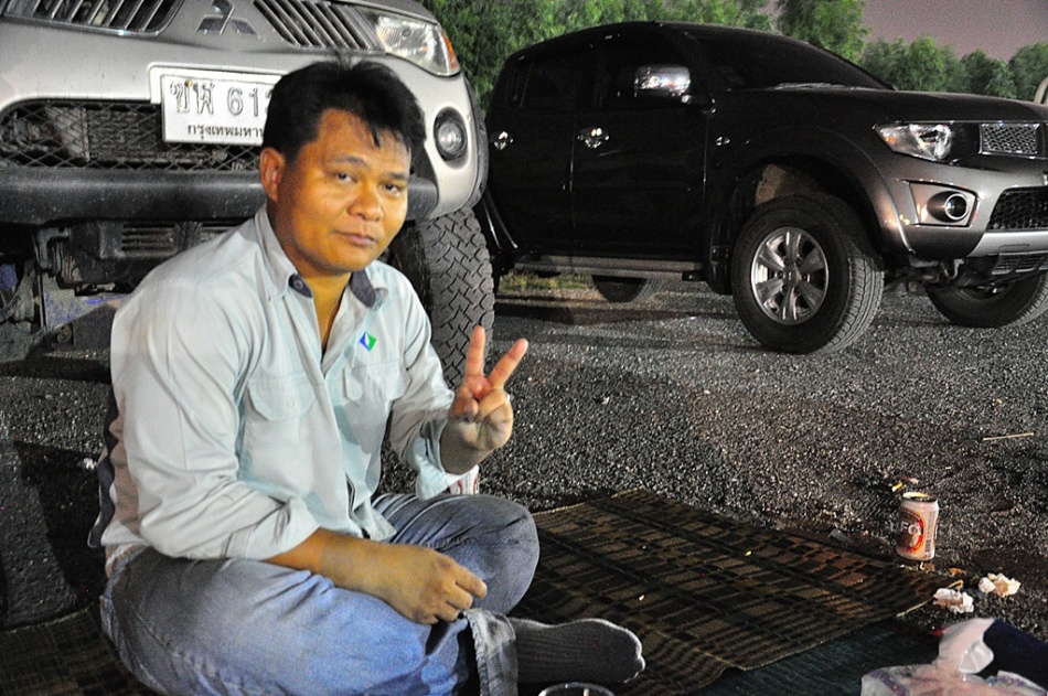 ชื่อ:  DSC_0066.jpg
ครั้ง: 275
ขนาด:  282.8 กิโลไบต์