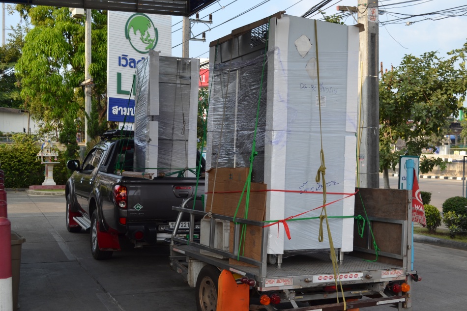 ชื่อ:  DSC_0812.jpg
ครั้ง: 889
ขนาด:  265.7 กิโลไบต์