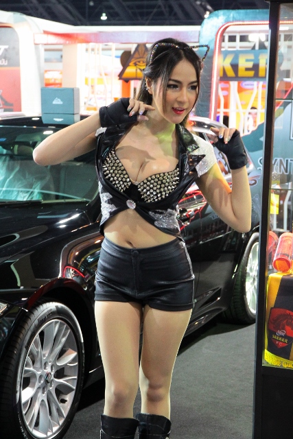 ชื่อ:  IMG_0003 (427x640).jpg
ครั้ง: 394
ขนาด:  214.9 กิโลไบต์