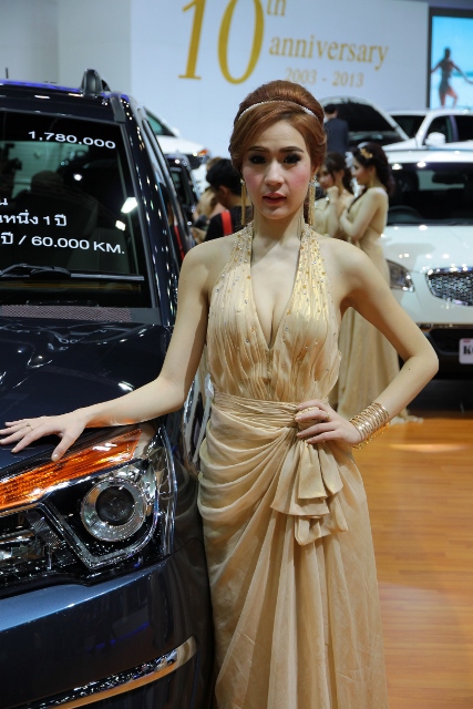 ชื่อ:  IMG_0053%20(427x640).jpg
ครั้ง: 332
ขนาด:  191.6 กิโลไบต์