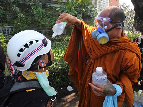 ชื่อ:  IMG_22917385492904.jpeg
ครั้ง: 554
ขนาด:  52.8 กิโลไบต์