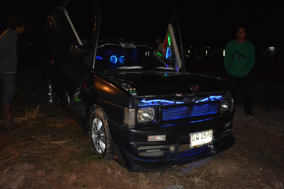 ชื่อ:  DSC_0068.jpg
ครั้ง: 1014
ขนาด:  162.8 กิโลไบต์