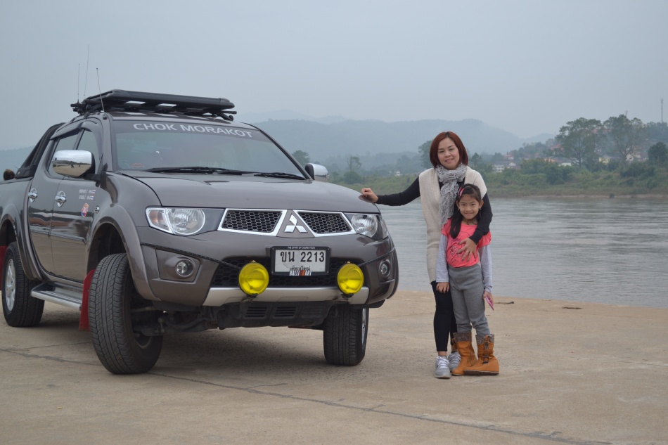 ชื่อ:  DSC_0972.jpg
ครั้ง: 428
ขนาด:  154.4 กิโลไบต์