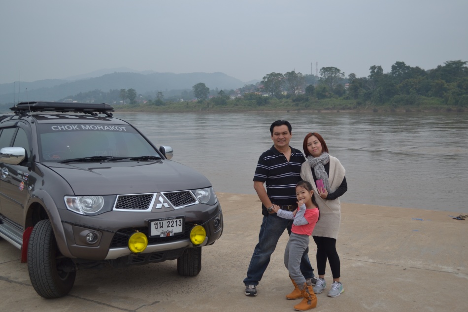 ชื่อ:  DSC_0979.jpg
ครั้ง: 436
ขนาด:  153.3 กิโลไบต์