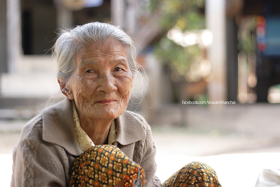 ชื่อ:  IMG_0051.jpg
ครั้ง: 647
ขนาด:  193.0 กิโลไบต์