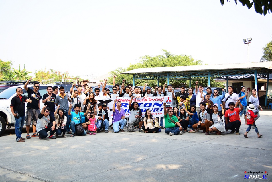 ชื่อ:  DSC_0961 copy.jpg
ครั้ง: 220
ขนาด:  245.5 กิโลไบต์