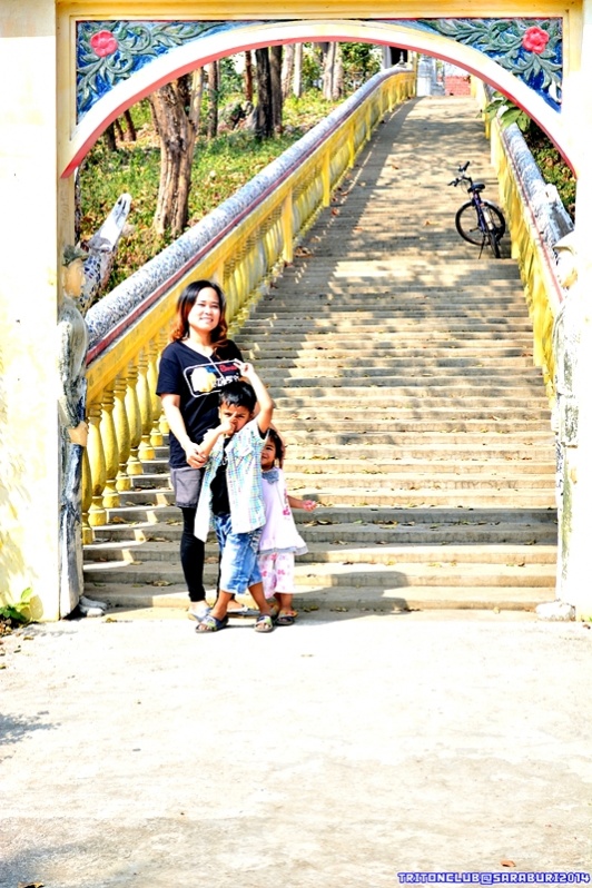 ชื่อ:  DSC_0898.jpg
ครั้ง: 200
ขนาด:  206.5 กิโลไบต์