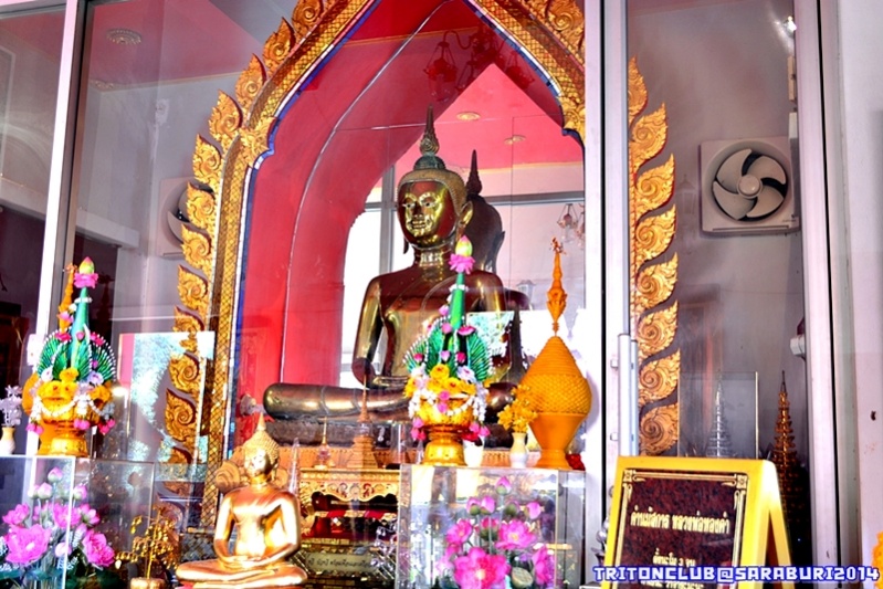 ชื่อ:  DSC_0934.jpg
ครั้ง: 195
ขนาด:  204.5 กิโลไบต์