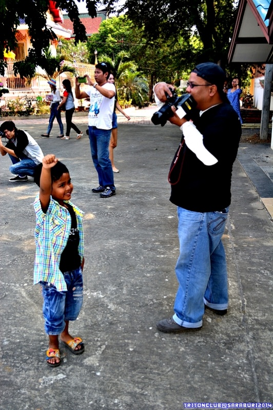 ชื่อ:  DSC_0970.jpg
ครั้ง: 191
ขนาด:  229.2 กิโลไบต์