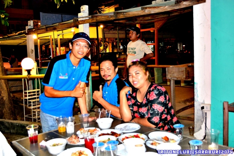 ชื่อ:  DSC_1055.jpg
ครั้ง: 186
ขนาด:  185.1 กิโลไบต์