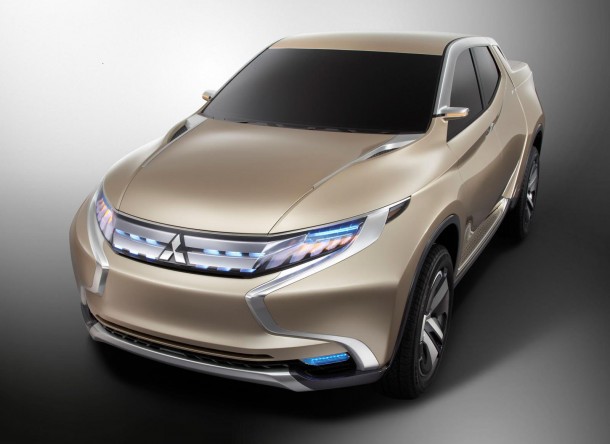 ชื่อ:  2013_mitsubishi_gr_hev_concept_triton_preview_02-0304-m-610x450.jpg
ครั้ง: 1958
ขนาด:  42.1 กิโลไบต์