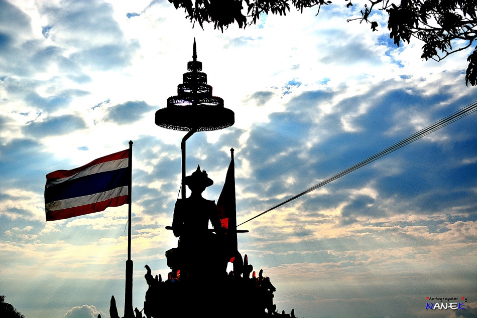 ชื่อ:  DSC_0084.jpg
ครั้ง: 243
ขนาด:  241.2 กิโลไบต์