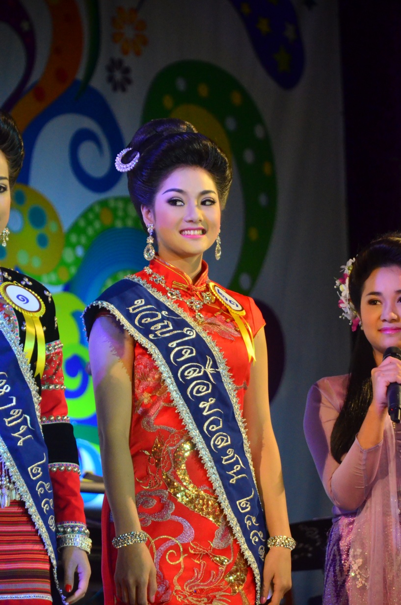 ชื่อ:  DSC_1191.jpg
ครั้ง: 579
ขนาด:  356.1 กิโลไบต์