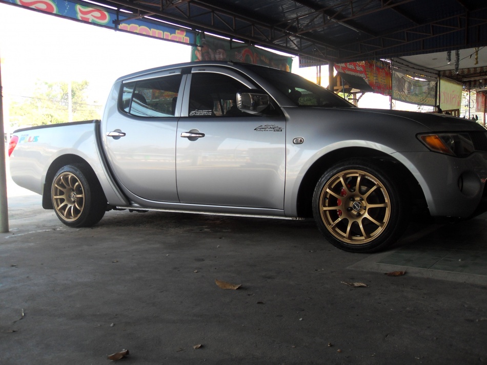 ชื่อ:  SDC11440.jpg
ครั้ง: 516
ขนาด:  199.4 กิโลไบต์