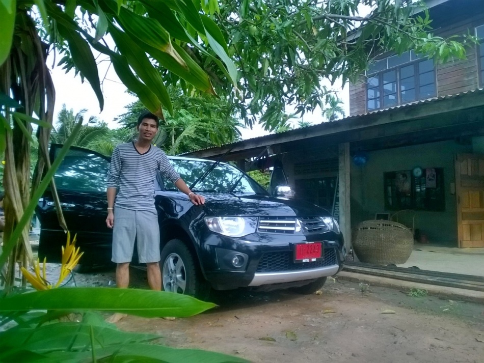 ชื่อ:  Camera360_2014_4_14_081043.jpg
ครั้ง: 496
ขนาด:  275.7 กิโลไบต์