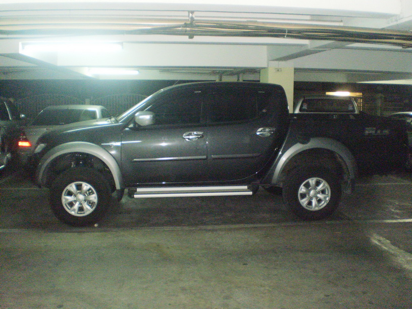 ชื่อ:  P3300016-.jpg
ครั้ง: 2188
ขนาด:  222.7 กิโลไบต์