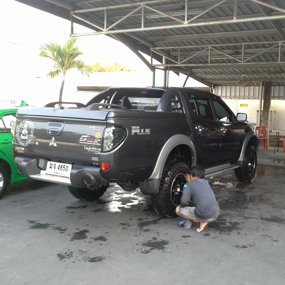 ชื่อ:  IMG_20140310_175349[1].jpg
ครั้ง: 2141
ขนาด:  287.1 กิโลไบต์