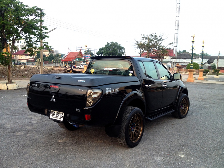 ชื่อ:  IMG_3726.jpg
ครั้ง: 633
ขนาด:  283.2 กิโลไบต์