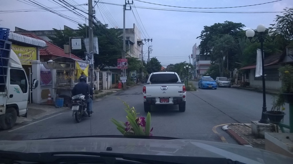 ชื่อ:  1795246_10152813563674137_613337785567655265_o.jpg
ครั้ง: 285
ขนาด:  163.8 กิโลไบต์