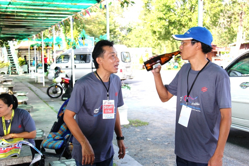 ชื่อ:  IMG_6676.jpg
ครั้ง: 431
ขนาด:  268.0 กิโลไบต์