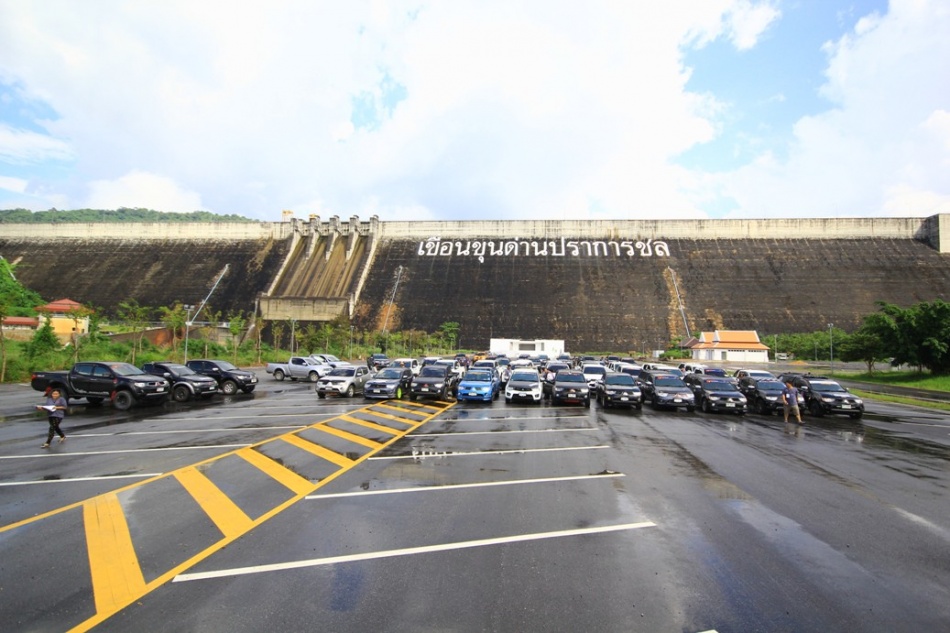 ชื่อ:  IMG_4083.jpg
ครั้ง: 356
ขนาด:  190.5 กิโลไบต์