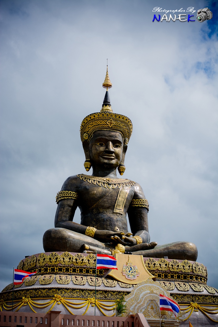 ชื่อ:  DSC_0204-1.jpg
ครั้ง: 593
ขนาด:  345.3 กิโลไบต์