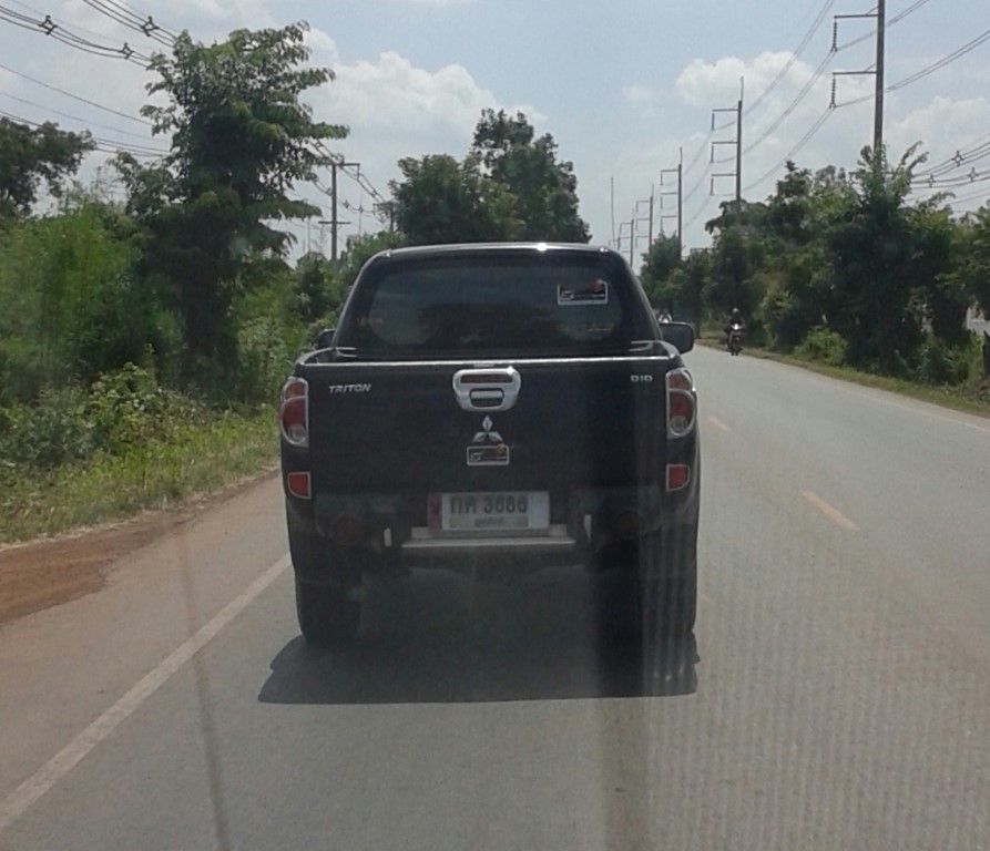 ชื่อ:  78 (Medium).jpg
ครั้ง: 273
ขนาด:  124.3 กิโลไบต์