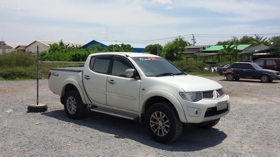 ชื่อ:  Triton-1.jpg
ครั้ง: 602
ขนาด:  207.6 กิโลไบต์