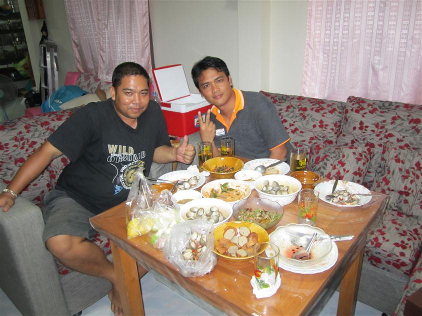 ชื่อ:  IMG_2452.JPG
ครั้ง: 211
ขนาด:  94.5 กิโลไบต์