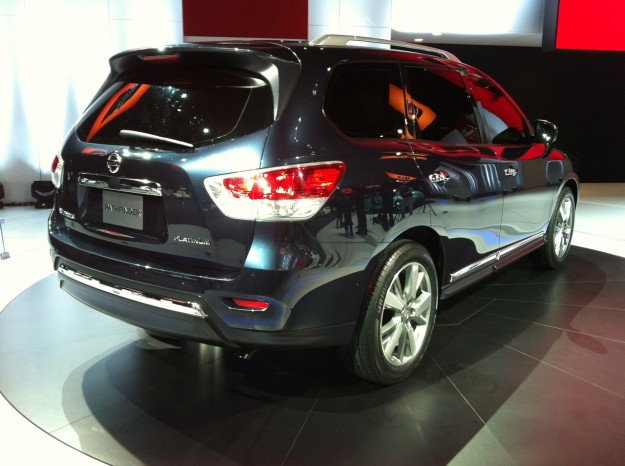 ชื่อ:  Nissan-Pathfinder-Concept-end.jpg
ครั้ง: 648
ขนาด:  65.4 กิโลไบต์