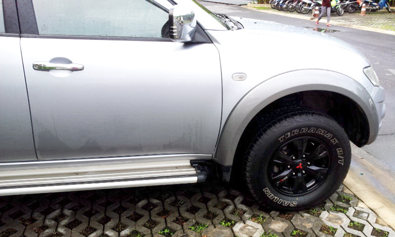 ชื่อ:  20120712_074117.jpg
ครั้ง: 7604
ขนาด:  122.0 กิโลไบต์