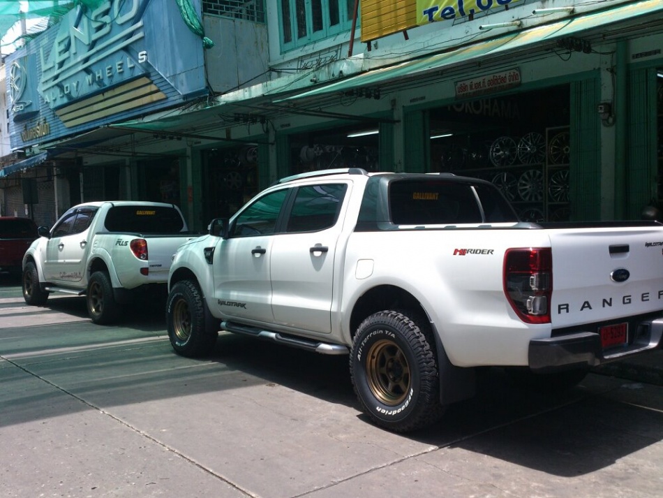 ชื่อ:  966092_496832050371684_494261749_o.jpg
ครั้ง: 2318
ขนาด:  220.8 กิโลไบต์